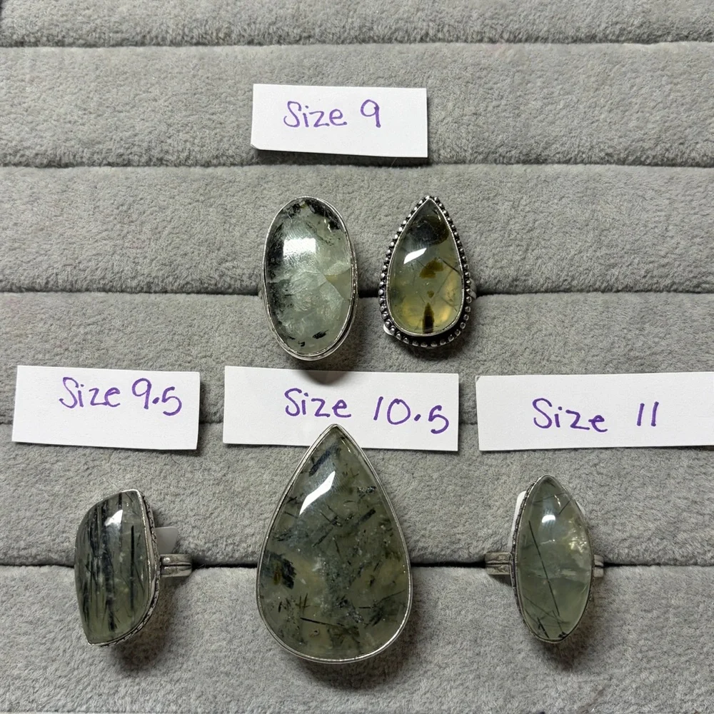 Elegant Silver Prehnite Ring
